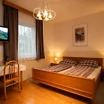 Gasthaus-gostisce-trattoria Ogris Inn