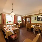 Gasthaus-gostisce-trattoria Ogris 3*