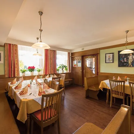 Gasthaus-gostisce-trattoria Ogris 3*