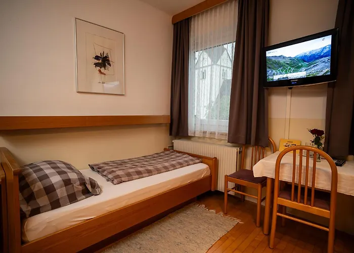 Zajazd Gasthaus-gostisce-trattoria Ogris